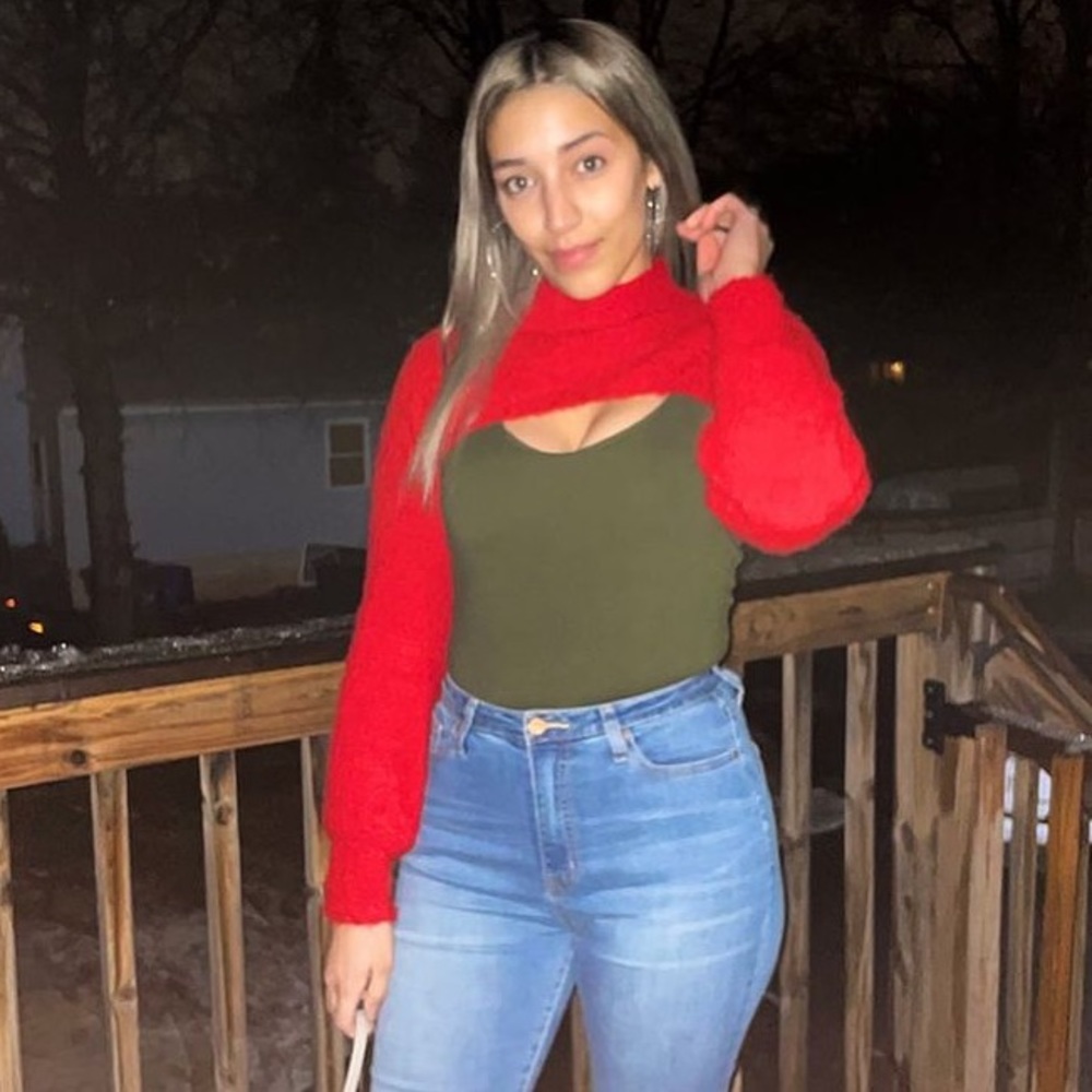 Red cropped sweater